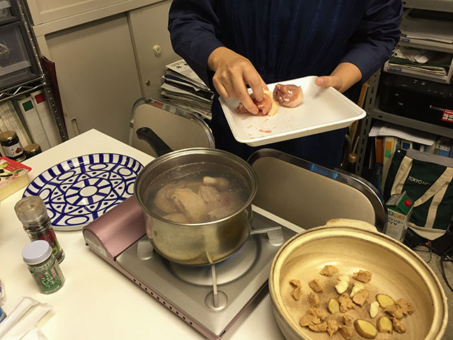 鶏肉の下ごしらえ