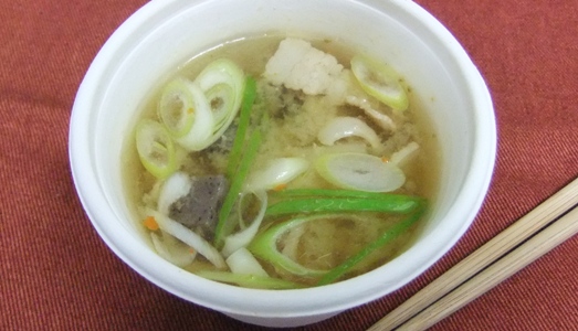 慈養みそ豚汁
