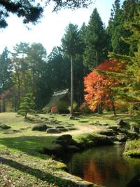 平安住居と鏡紅葉