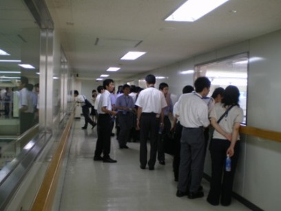 ライン見学1