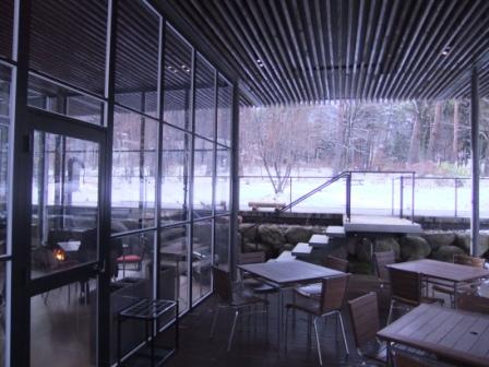 カフェ雪景色