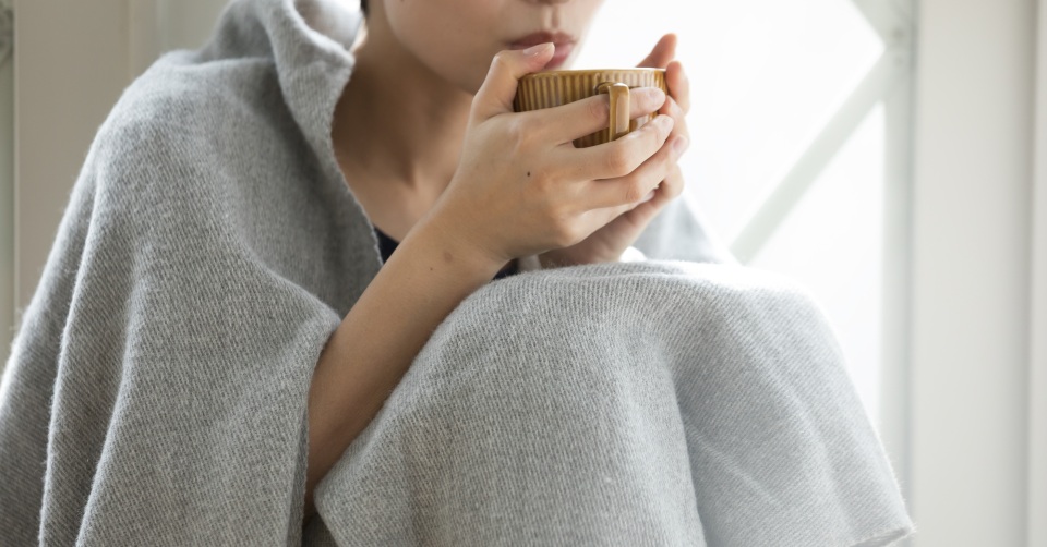 手足の冷えを改善！冷え症の原因と温めるより効果的なタイプ別対策法一覧画像