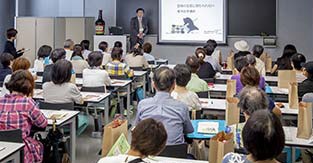 中日健康フェア ～普段の暮らしの中で取り入れたい東洋医学講座～一覧画像