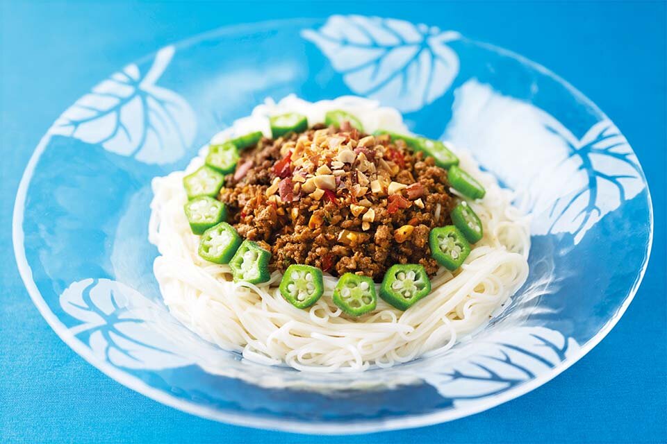 豚ひき肉とオクラの辛味味噌麺