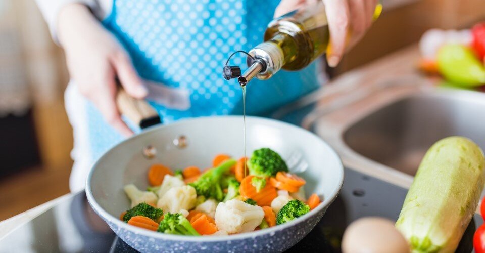 血液をサラサラにするには？ 血栓予防によいおすすめの食べ物・飲み物一覧画像