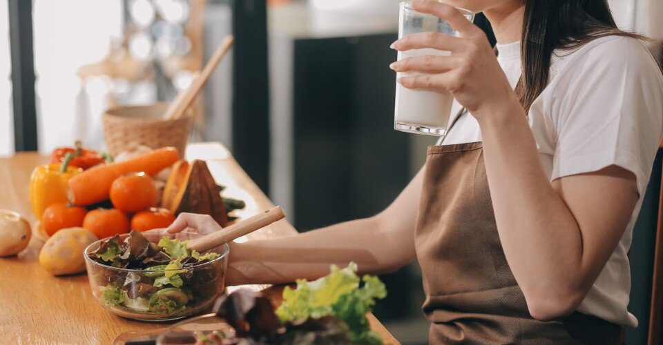 口内炎におすすめの食べ物・栄養素は？食事のポイント＆予防法を解説