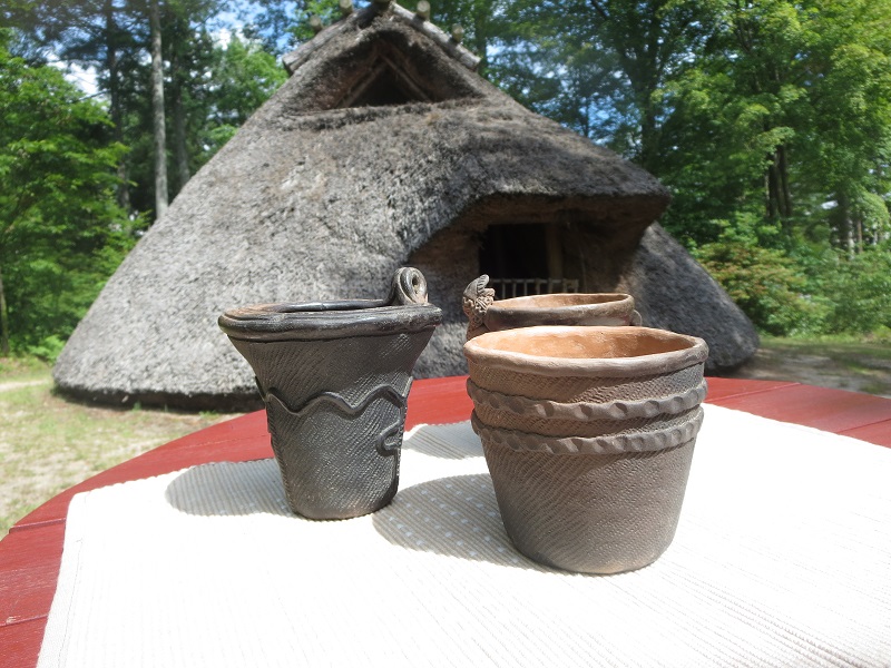 縄文土器づくり画像