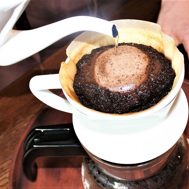 抽出しながら、香り高いコーヒーのアロマでほっとリラックスできます。