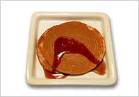 きな粉のパンケーキ 黒蜜かけ