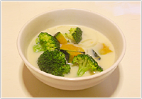 ブロッコリーとかぼちゃの豆乳スープ