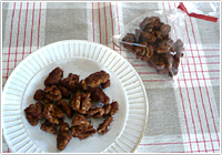 ココア風味の黒糖くるみ