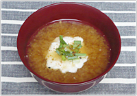 大和いものふわとろ味噲汁