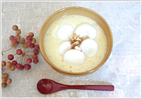 シナモン香る さつま芋と白玉のおしるこ