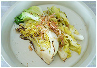 春キャベツと桜えびのステーキ