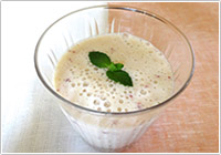 桃と長芋の薬膳スムージー