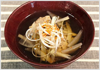 根菜たっぷりいわしのつみれ汁