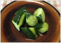 きゅうりの辛子粕漬け