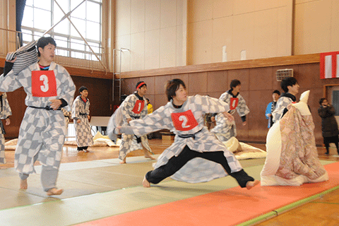 まくら投げ大会１